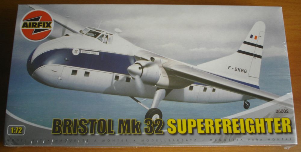 Airfix 05002 - Superfreighter