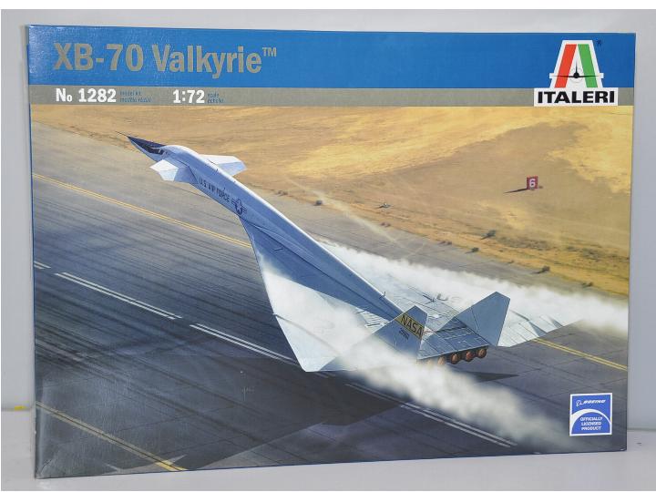 Italeri 1282 - XB-70 Valkyrie