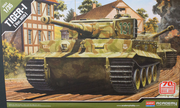Academy 13287 - Tiger-I [Ver. Mid]