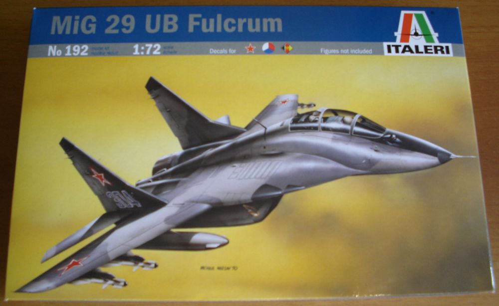 Italeri 192 - MIG 29UB FULCRUM