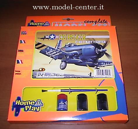 ITALERI 71048 - CORSAIRF F4 U-7 MODEL SET HOME PLAY