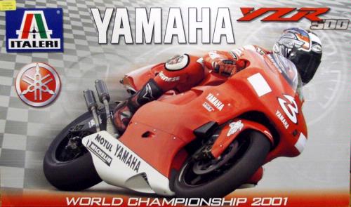 Italeri 4502 - Yamaha YZR 500 - 2001
