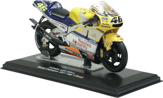 Italeri 45035 - Honda NSR 500 World champion 2001