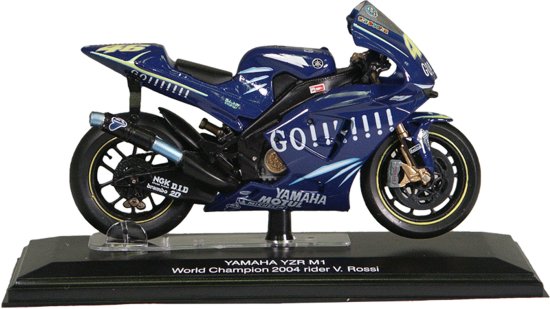 Italeri 45056 - Yamaha YZR M1 World champion 2004