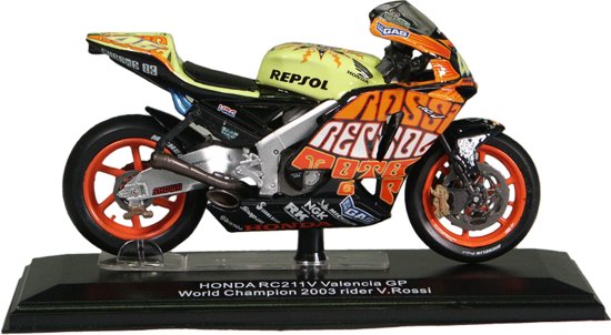Italeri 45059 - Honda RC211V World champion 2003