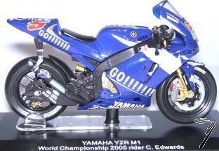 Italeri 45069 - Yamaha YZR M1 Eorld chanpionship 2005