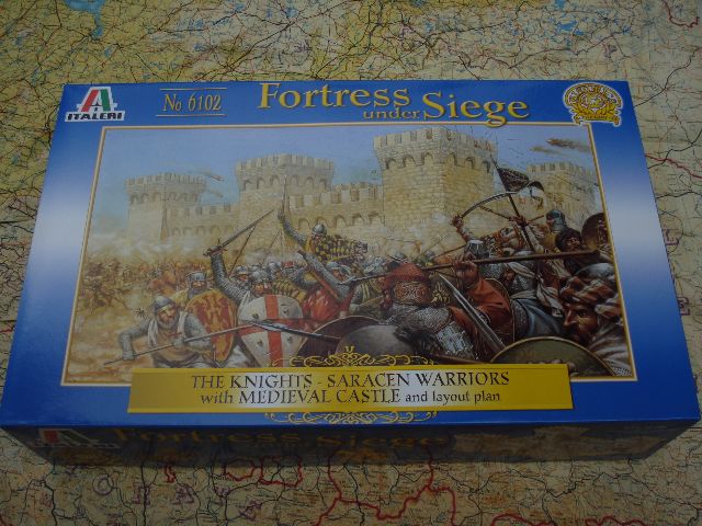 Italeri 6102 - Fortress under siege