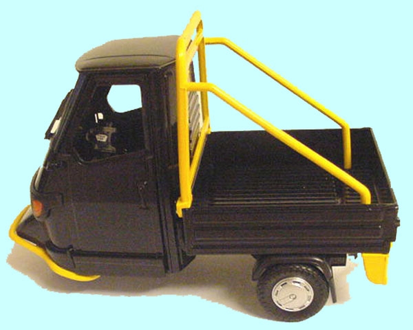 Italeri 68005B - Ape 50 Cross Country Nera