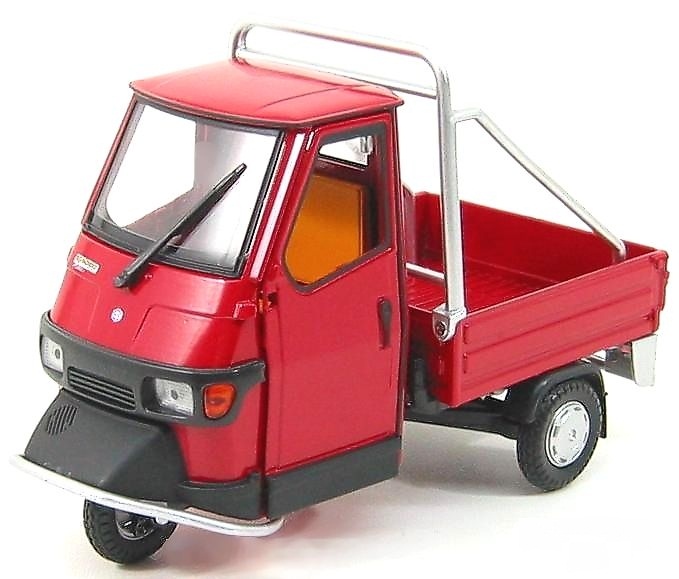 Italeri 68005R - Ape 50 Cross Country Rossa