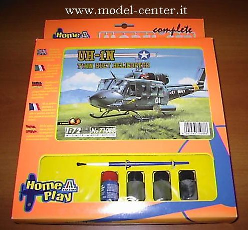 Italeri 71088 - UH-1 Twin huey (model set)