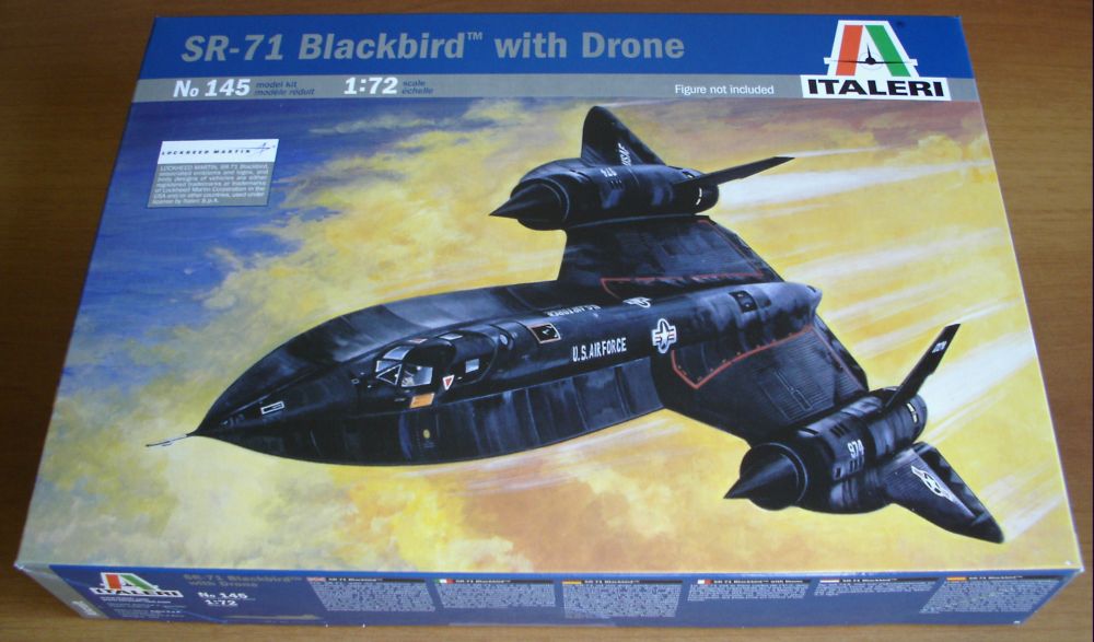 ITALERI 145 - SR-71 BLACKBIRD WITH DRONE