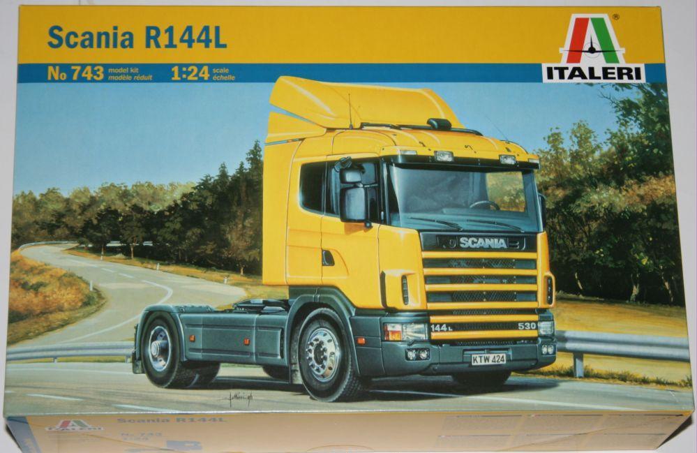 Italeri 743 - Scania R144L