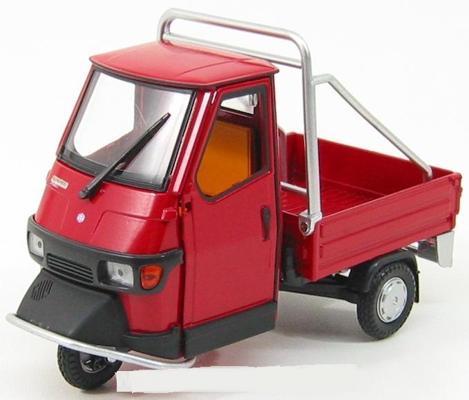 Italeri 76801CR - Ape 50 Cross Country 1994 Rossa
