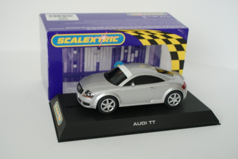 Scalextric 2506 - Audi TT coupe grigia